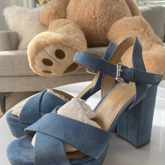 Michael Michael Kors wedge sandals - Picture 7 of 9